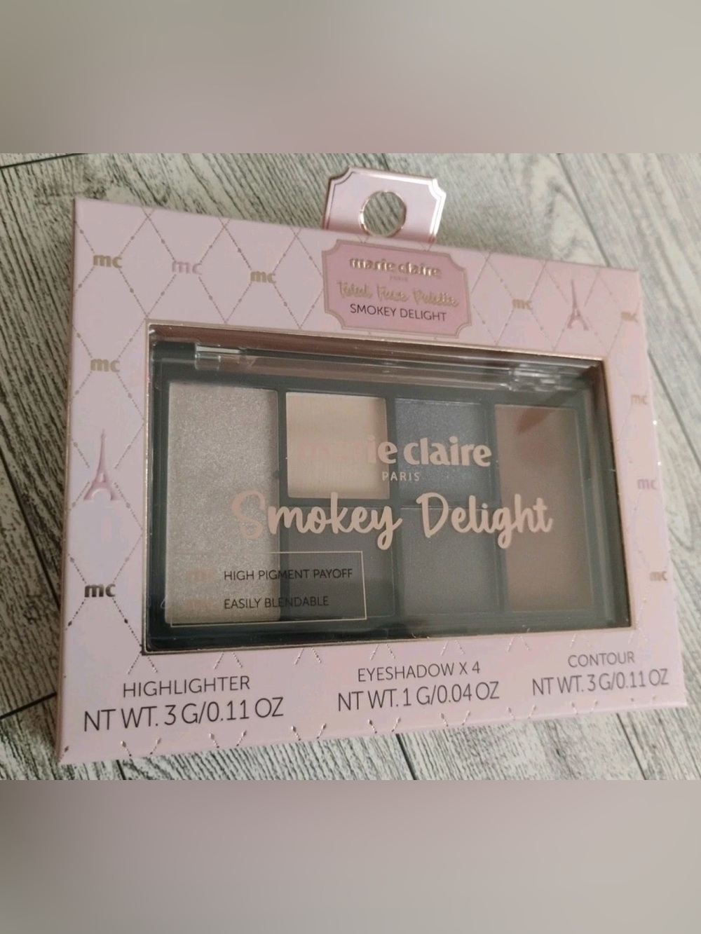 Marie Claire Total Face Palette Smokey Delight- Highlighter, eyeshadow, contour
